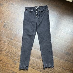 Re/Done Black Frayed Hem Cropped Jeans